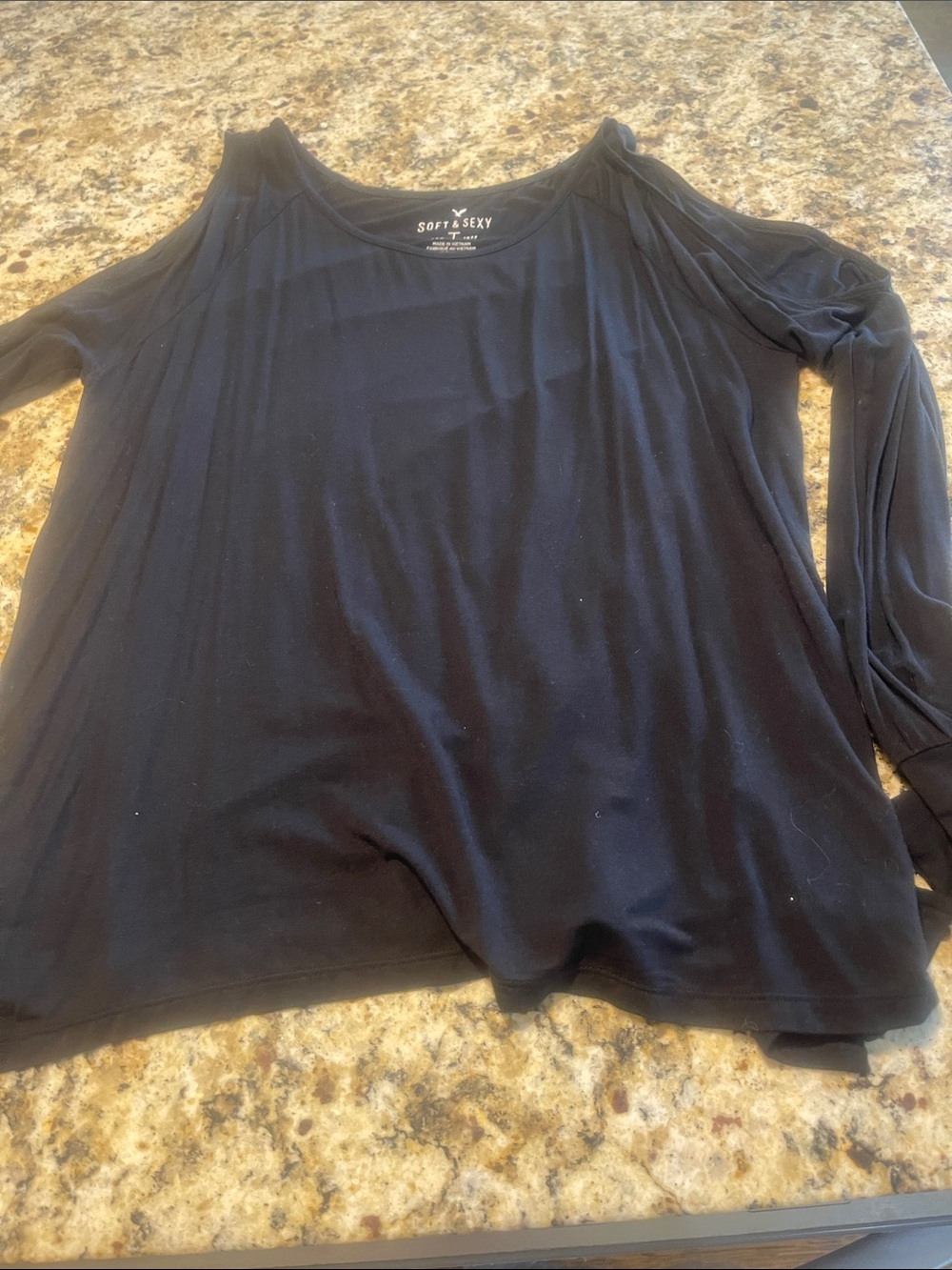 Soft & Sexy Black Cold-Shoulder Long Sleeve Top